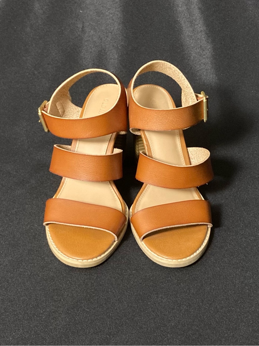 Old Navy Brown Faux Leather High Heel Buckle Strap Sandals Size 8 - Picture 2 of 14